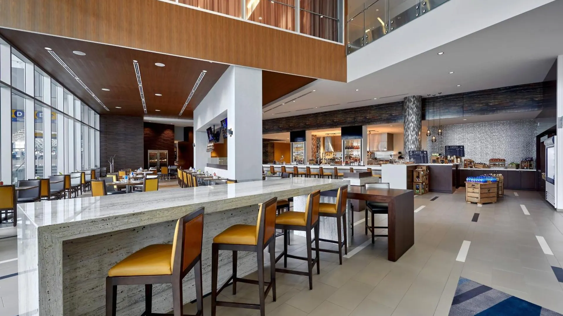Calgary Airport Marriott In-Terminal Hotel