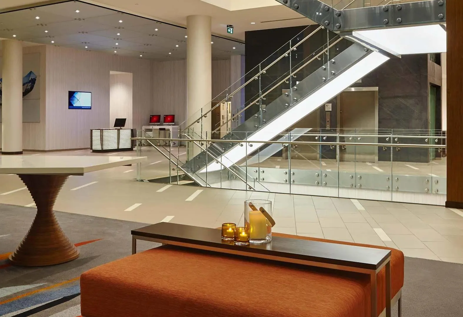 ****  Calgary Airport Marriott In-Terminal Hotel Canada