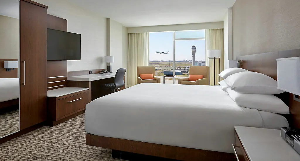 Calgary Airport Marriott In-Terminal Hotel