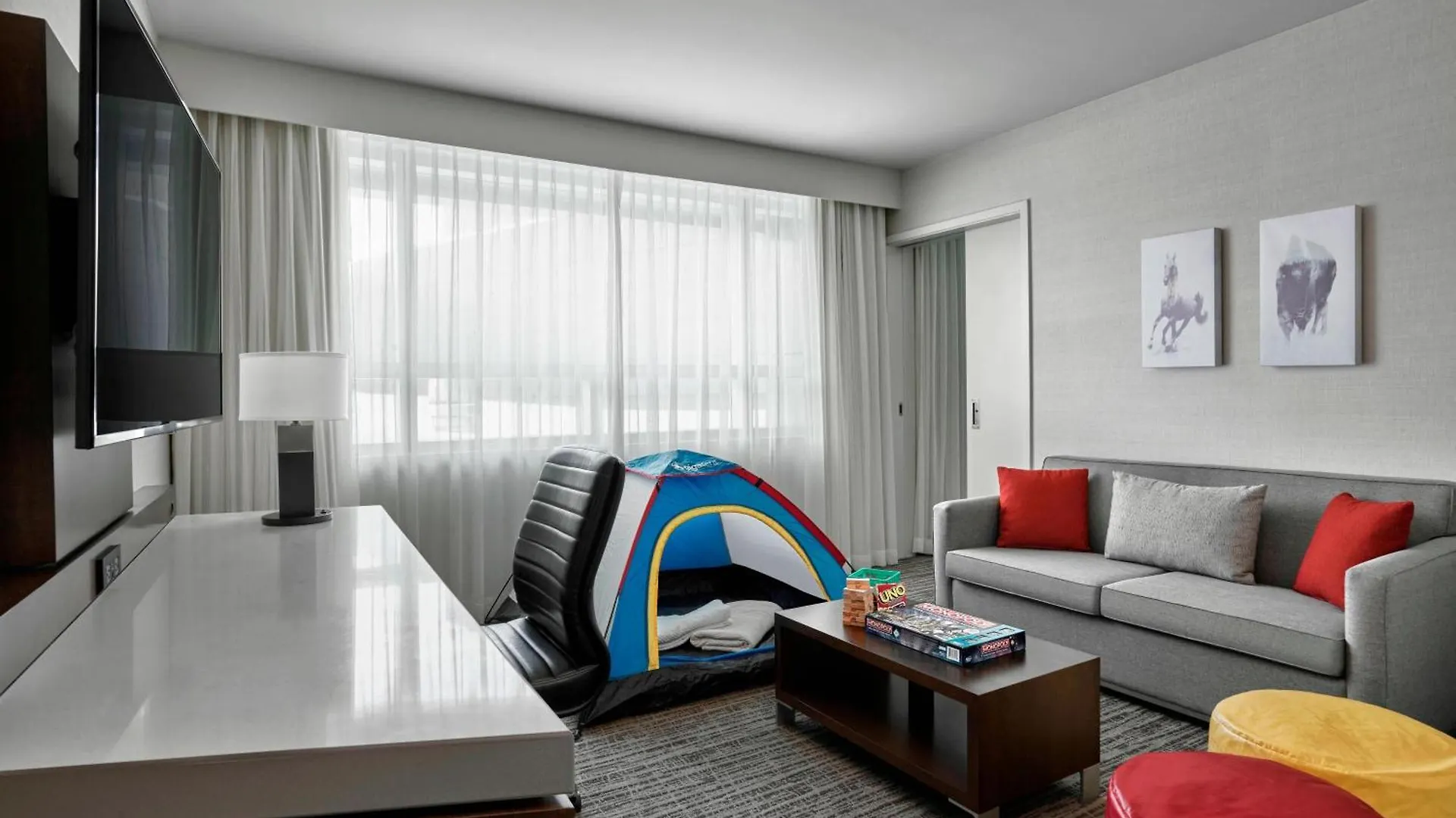 ****  Calgary Airport Marriott In-Terminal Hotel Canada